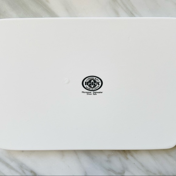 Charcuterie Board•NWOT White Porcelain Board•Approx. 6”x 9” with a 3” Handle - Picture 6 of 13